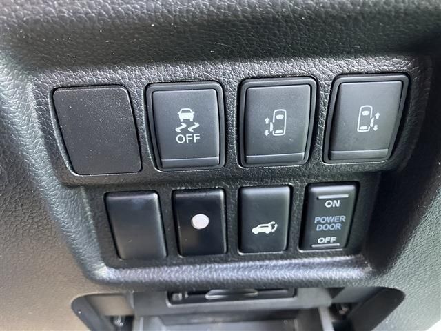 Nissan ELGRAND 2018-09 189919-9