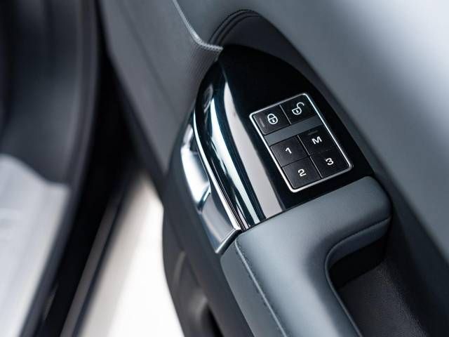 ROVER RANGE ROVER 2015-03 17152-9