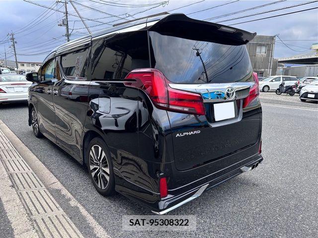Toyota ALPHARD 2021-09 235285-2
