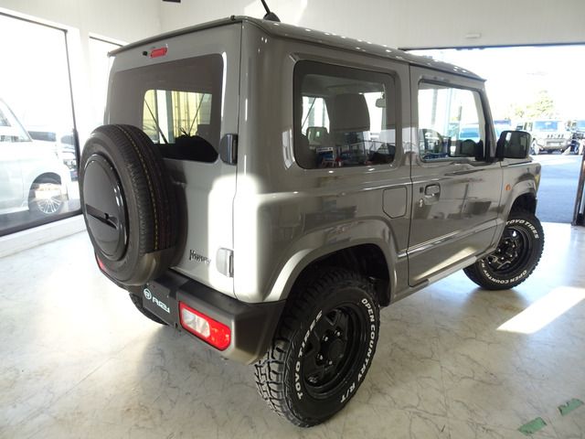 Suzuki JIMNY 2023-09 21389-17