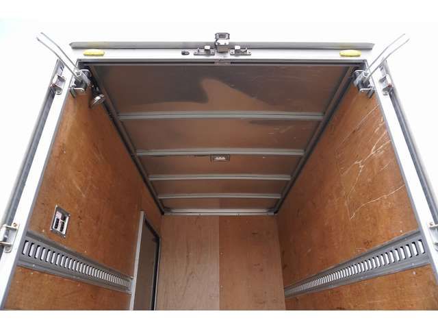 Toyota TOYOACE 2018-02 3810-17