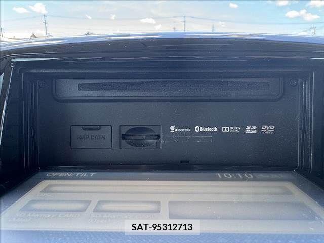 Suzuki SPACIA 2014-04 381624-21