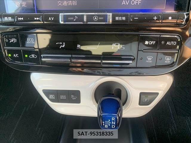 Toyota PRIUS 2016-07 281916-5