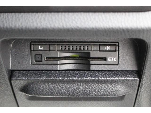 Toyota ESQUIRE 2015-04 195083-4