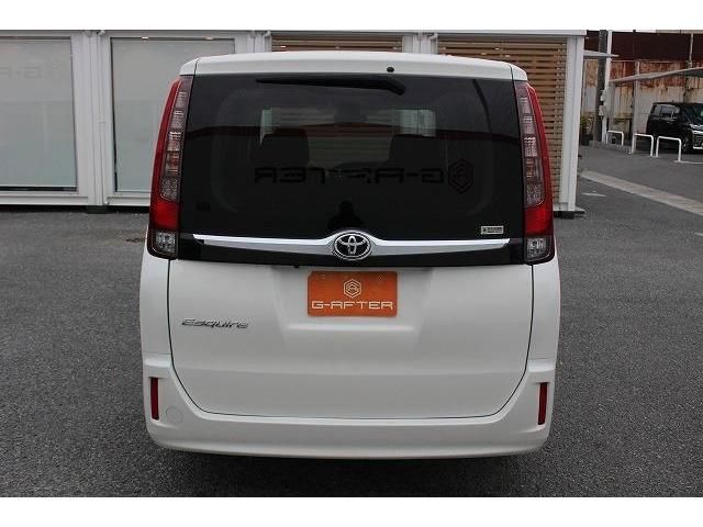 Toyota ESQUIRE 2015-04 195083-7