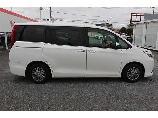 Toyota ESQUIRE 2015-04 195083-8