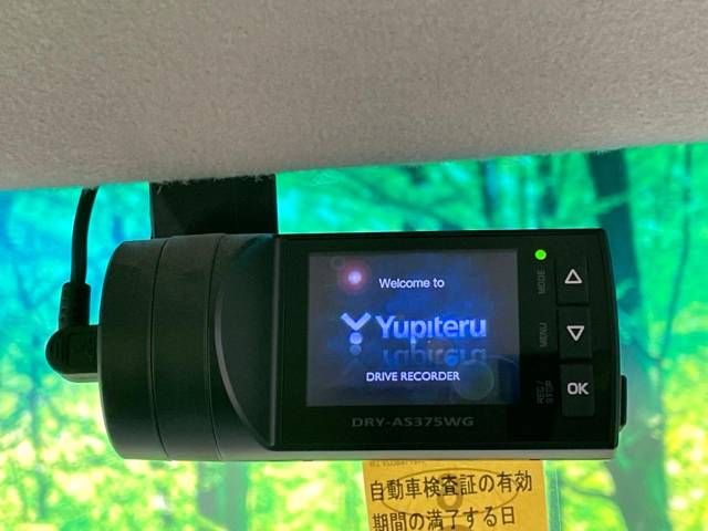 Honda N BOX CUSTOM 2017-03 185850-5