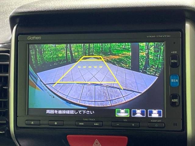 Honda N BOX CUSTOM 2017-03 185850-4