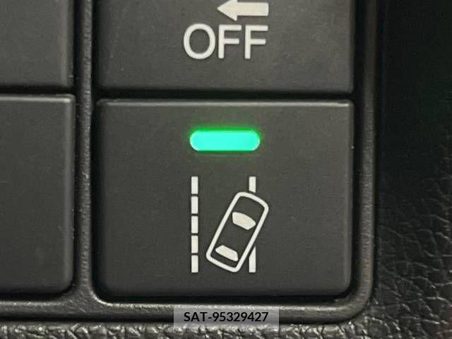 Honda STEP WGN 2016-08 286206-6