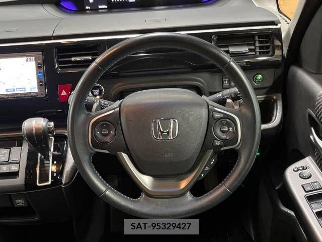 Honda STEP WGN 2016-08 286206-12