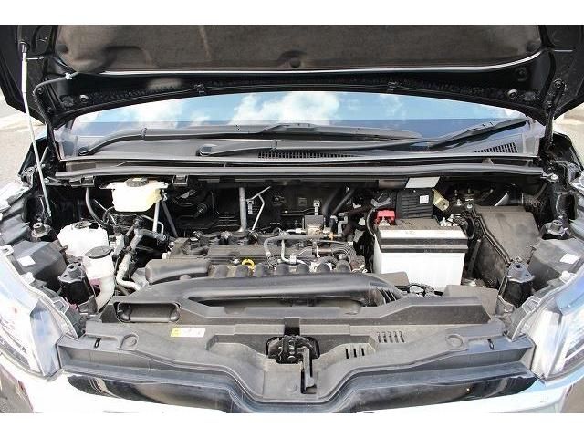 Toyota NOAH 2022-04 23509-17