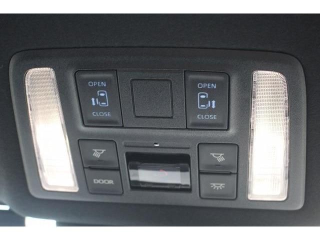 Toyota NOAH 2022-04 23509-3