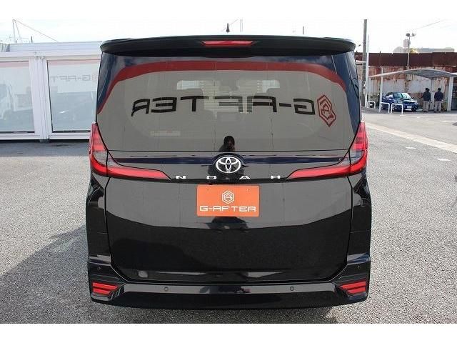 Toyota NOAH 2022-04 23509-7