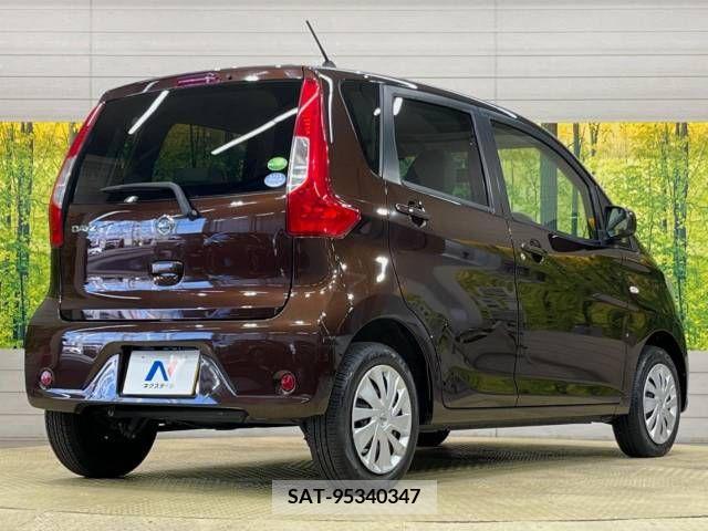 Nissan DAYZ 2016-12 323357-17