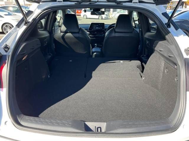Toyota C-HR 2023-06 186376-10
