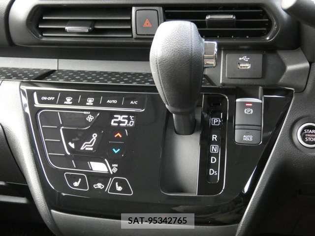 Mitsubishi EK X SPACE 2020-07 324000-14