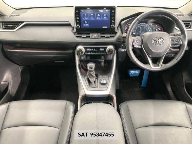 Toyota RAV4 2021-01 282813-1