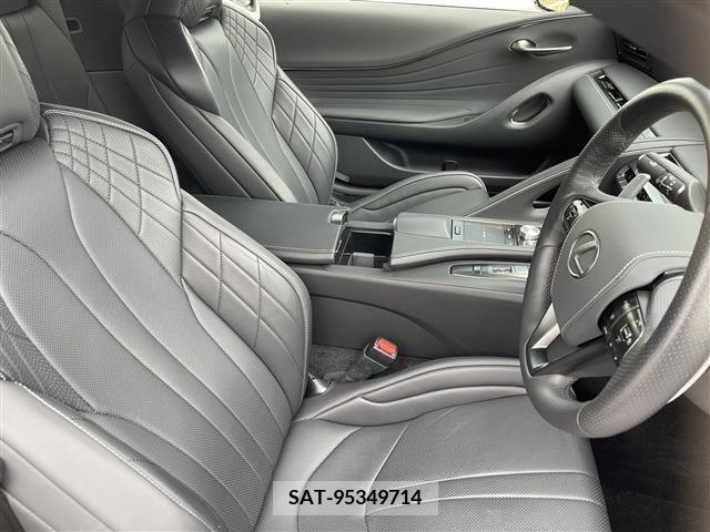 Lexus LC 2022-05 397110-11