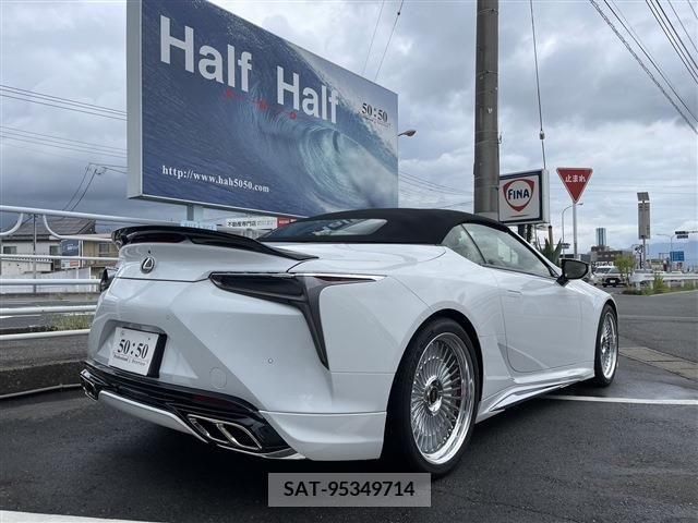 Lexus LC 2022-05 397110-2