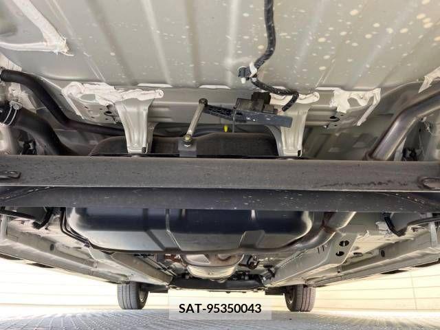 Nissan ROOX 2020-07 324168-19