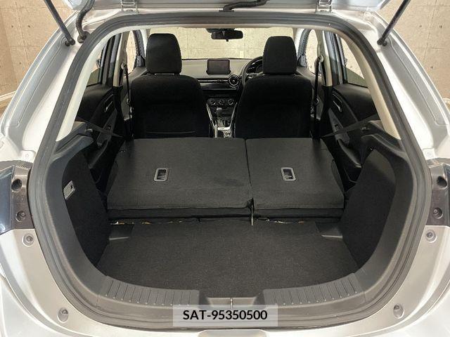 Mazda DEMIO 2017-07 233266-8