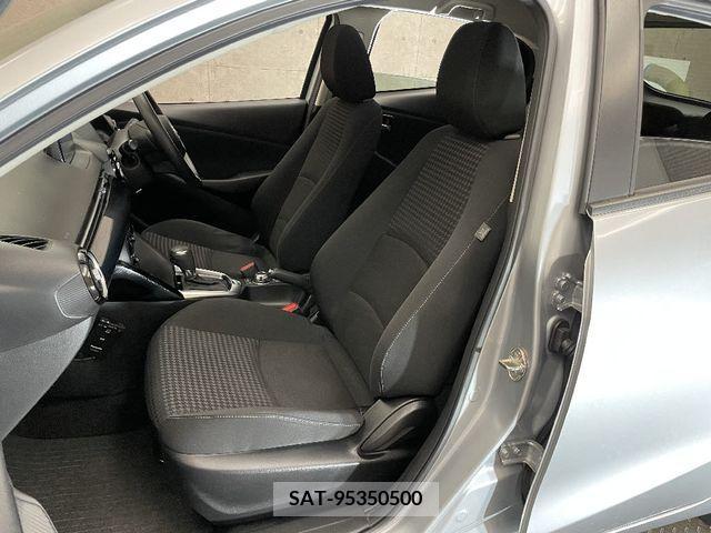 Mazda DEMIO 2017-07 233266-5