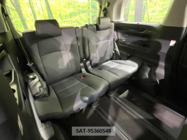 Toyota ALPHARD 2022-03 219566-10