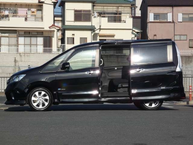 Nissan SERENA 2013-01 3601-7