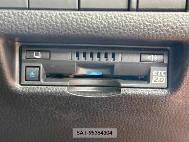Toyota HARRIER 2021-06 215606-7