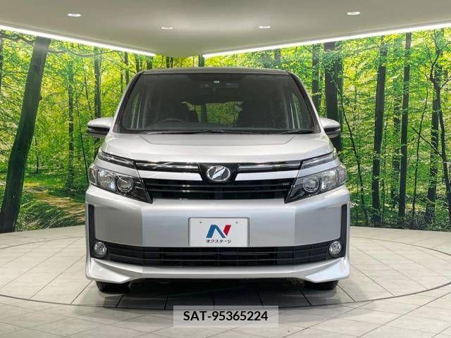 Toyota VOXY 2016-03 288948-15