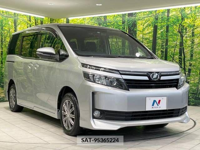 Toyota VOXY 2016-03 288948-17