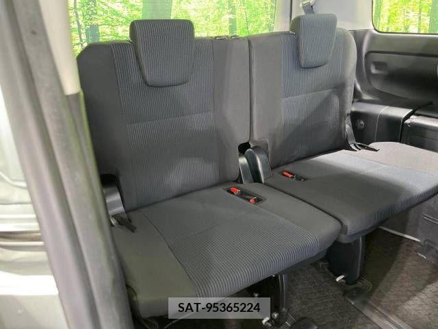 Toyota VOXY 2016-03 288948-10