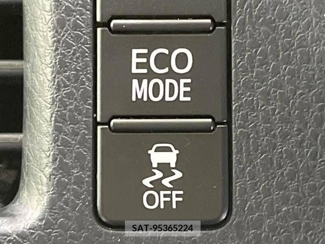 Toyota VOXY 2016-03 288948-7