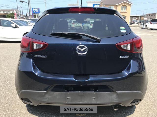 Mazda DEMIO 2016-04 385389-6