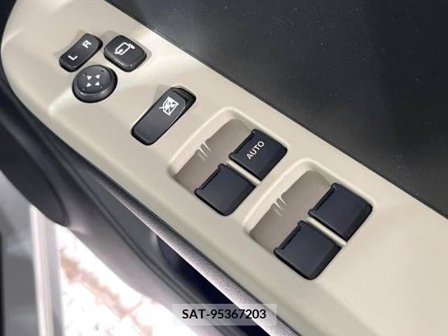 Suzuki ALTO 2019-01 377968-4