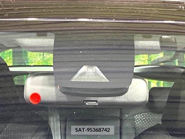 Toyota PRIUS 2020-12 381397-3