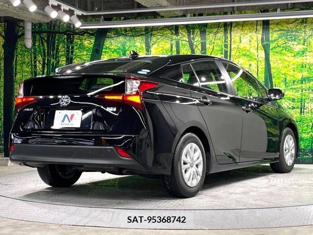 Toyota PRIUS 2020-12 381397-17