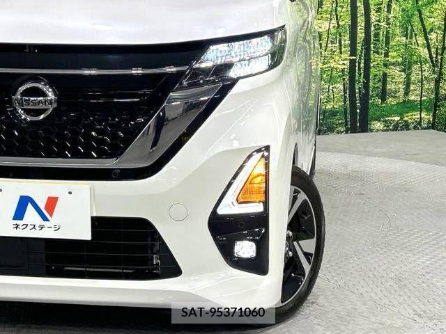 Nissan ROOX 2021-11 297957-12
