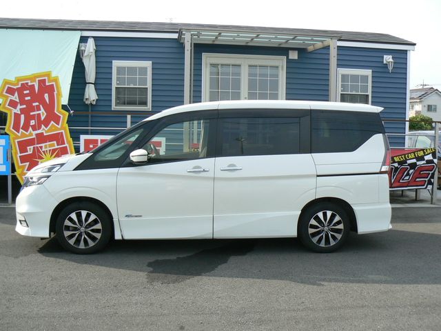 Nissan SERENA 2016-01 193206-1
