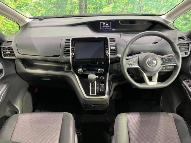 Nissan SERENA 2018-07 21330-1