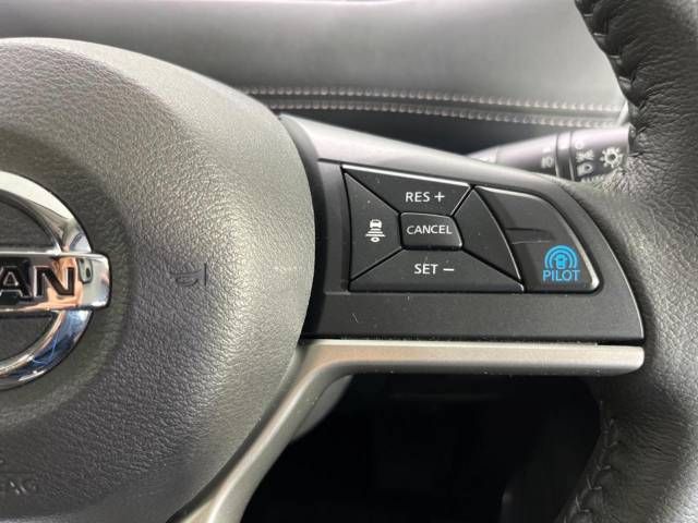 Nissan SERENA 2018-07 21330-7