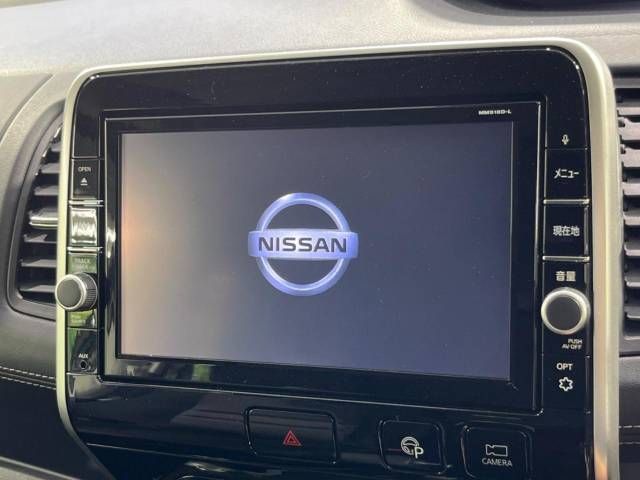 Nissan SERENA 2018-07 21330-2