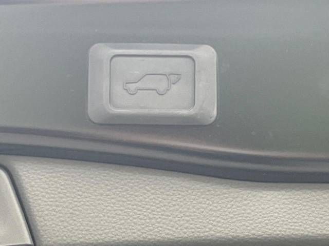 Toyota RAV4 2021-12 7233-6