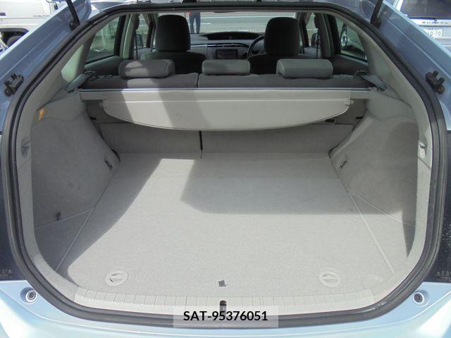 Toyota PRIUS 2011-08 350537-7