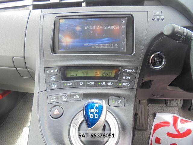 Toyota PRIUS 2011-08 350537-8