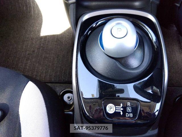 Nissan NOTE 2020-06 207648-9