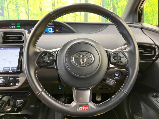 Toyota PRIUS PHV 2018-02 23935-11