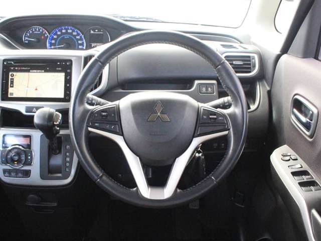 Mitsubishi DELICA D2 2017-01 9033-14