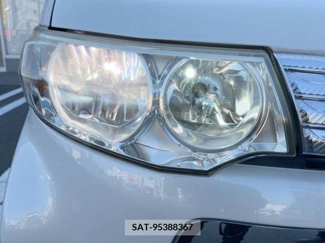 Daihatsu TANTO CUSTOM 2010-12 385811-11