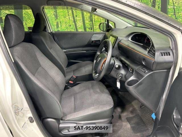 Toyota SIENTA 2018-10 298362-8